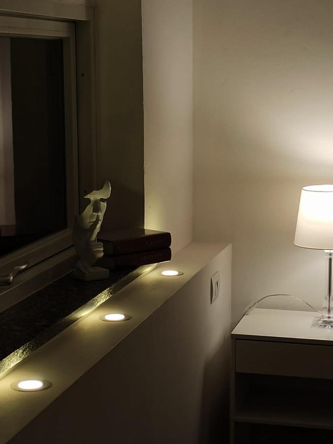 La Via Del Sale Appartement Domodossola Buitenkant foto