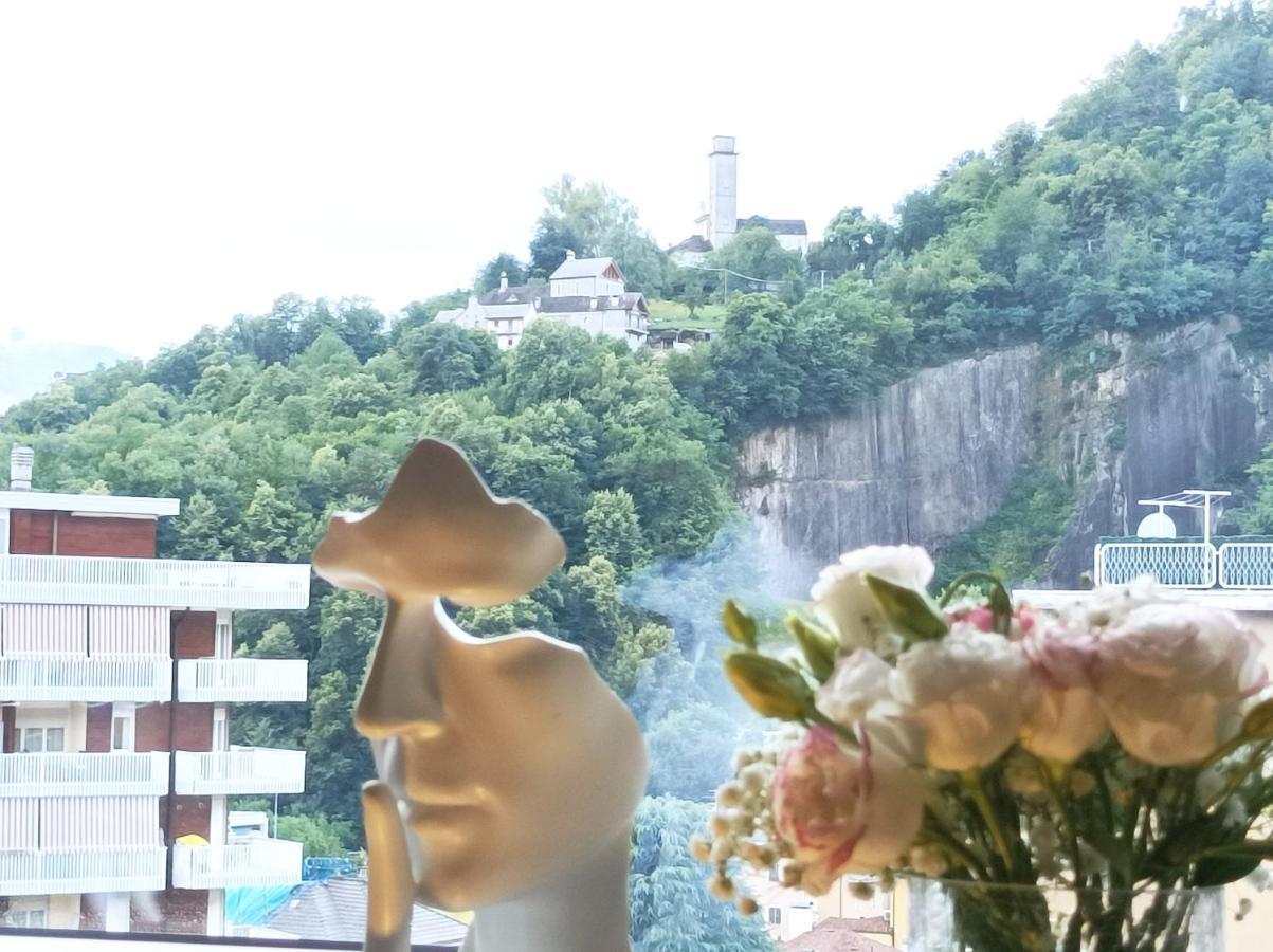 La Via Del Sale Appartement Domodossola Buitenkant foto